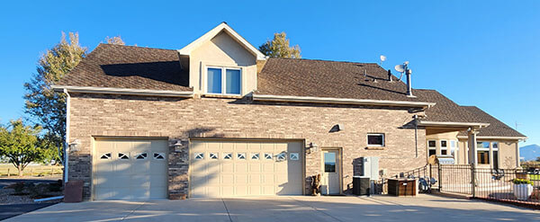 grand-valley-garage-doors-delta-co-03-1.jpg