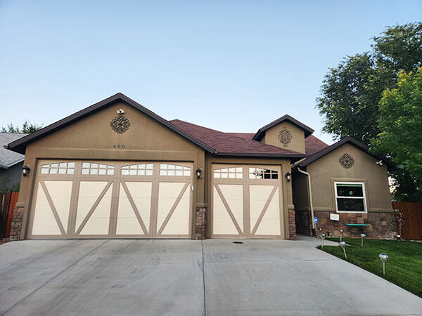 grand-valley-garage-doors-delta-co-05-1.jpg