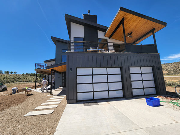 grand-valley-garage-doors-delta-co-11-1.jpg